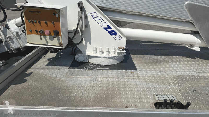 Lift Nissan 35.11 Multitel MX200