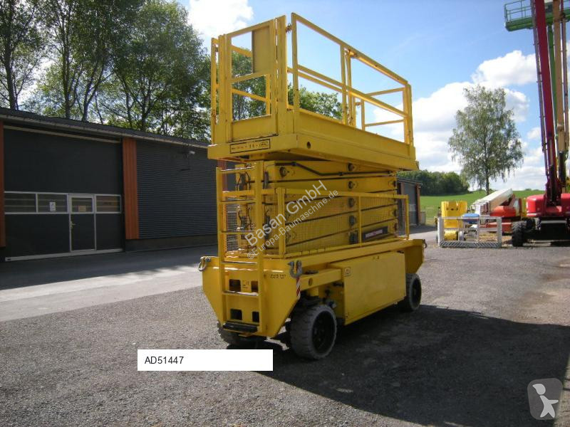 منصة تلسكوبية Hollandlift HL 190E12