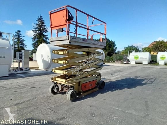 منصة تلسكوبية