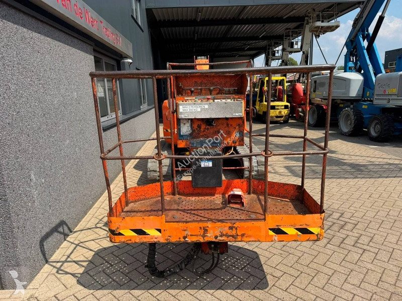 Автовышка Hitachi HX99B-2