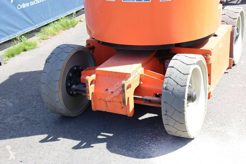 Plataforma elevadora JLG