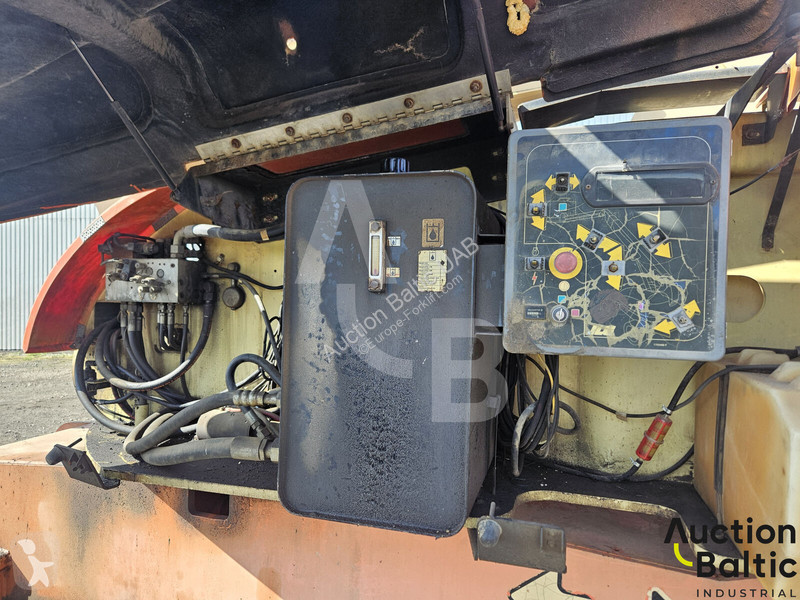 Plataforma elevadora JLG