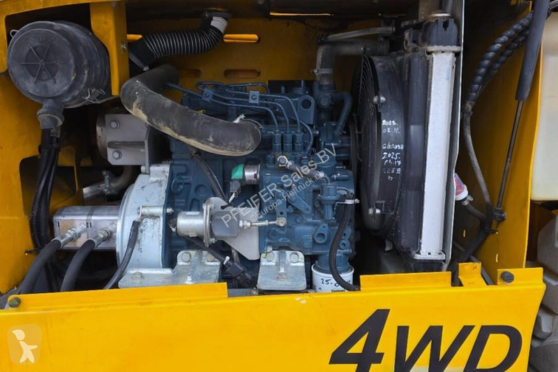 升降机 Haulotte Compact 12DX Diesel, 4x4 Drive,...