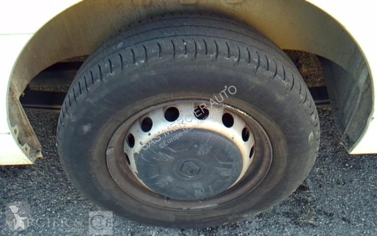 Автовышка Renault