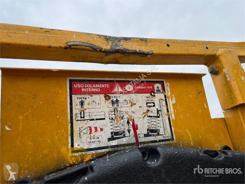 Emelőkosár Haulotte 10N Electric Scissor Lift
