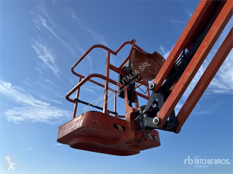 升降机 Haulotte Electric Articulating Boom Lift