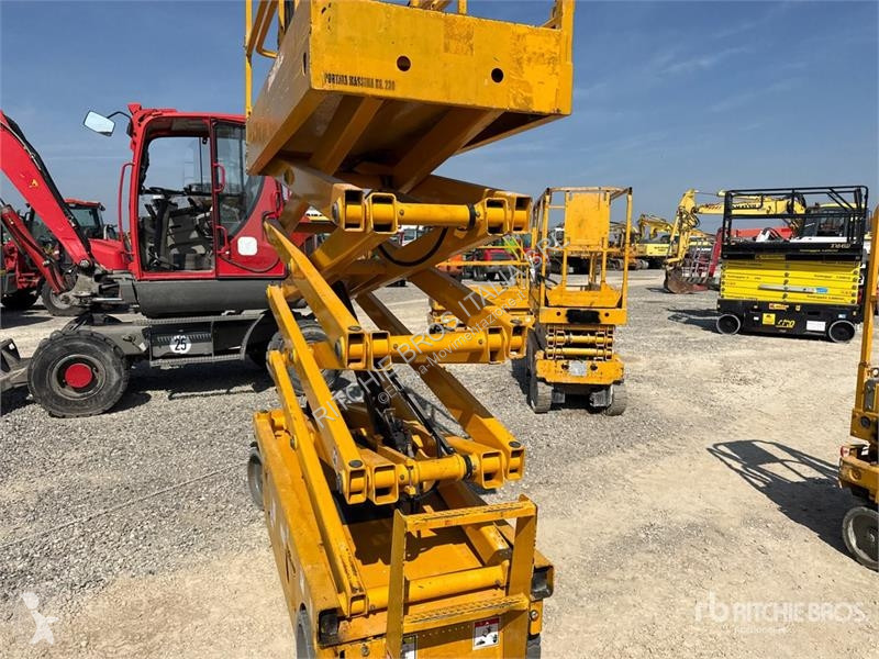 Emelőkosár Haulotte 10N Electric Scissor Lift