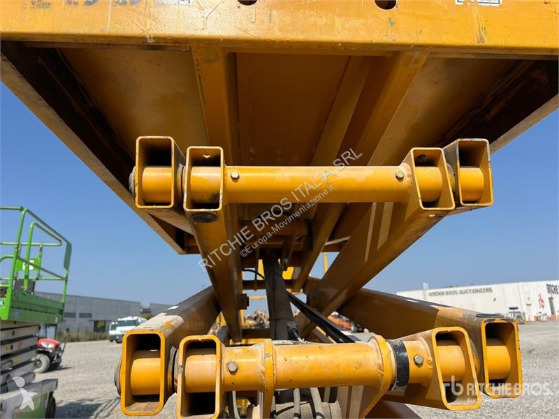 Nacela Haulotte Comact 12 Electric Scissor Lift