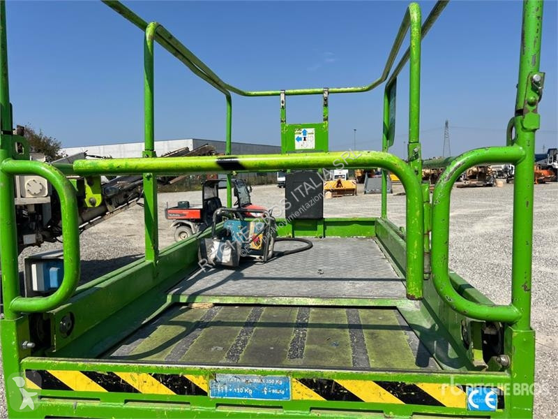 Emelőkosár Iteco Scissor Lift