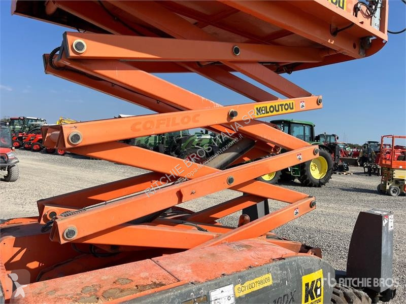 Lift Haulotte 10DX Diesel Scissor Lift