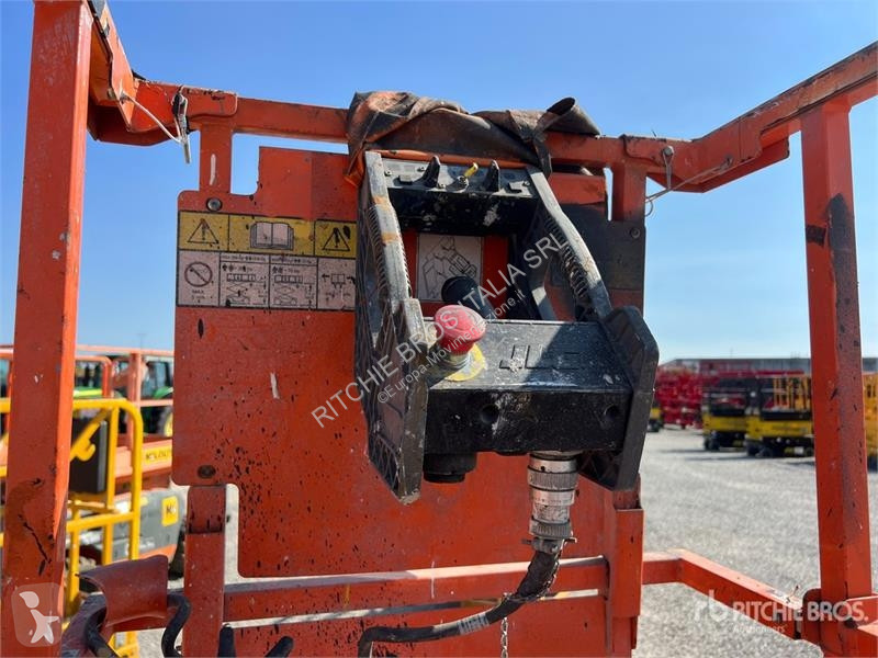 Plataforma elevadora JLG 2632ES