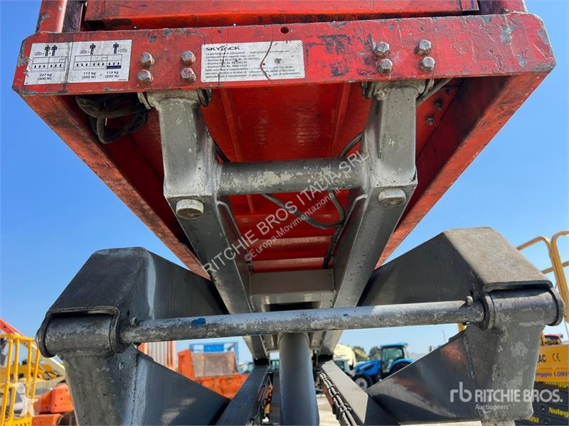 Plataforma elevadora Skyjack 3226 Electric...