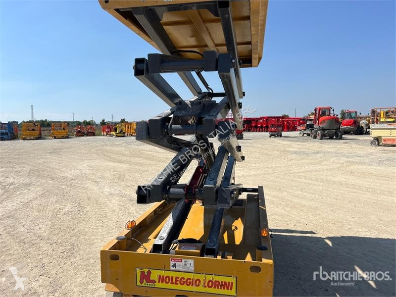 Emelőkosár XCMG XG1012AC Electric Scissor Lift