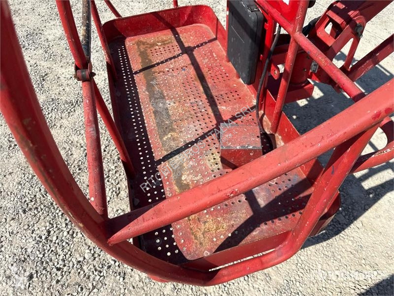 Emelőkosár Haulotte Articulating Boom Lift