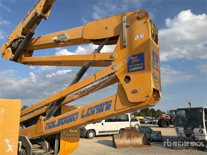 Plataforma elevadora Haulotte HA16RT Diesel...