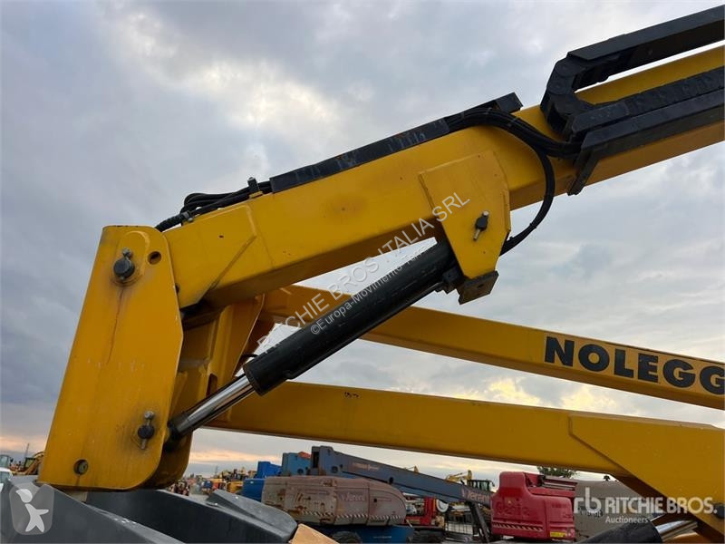 Plataforma elevadora Haulotte HA12IP Electric...