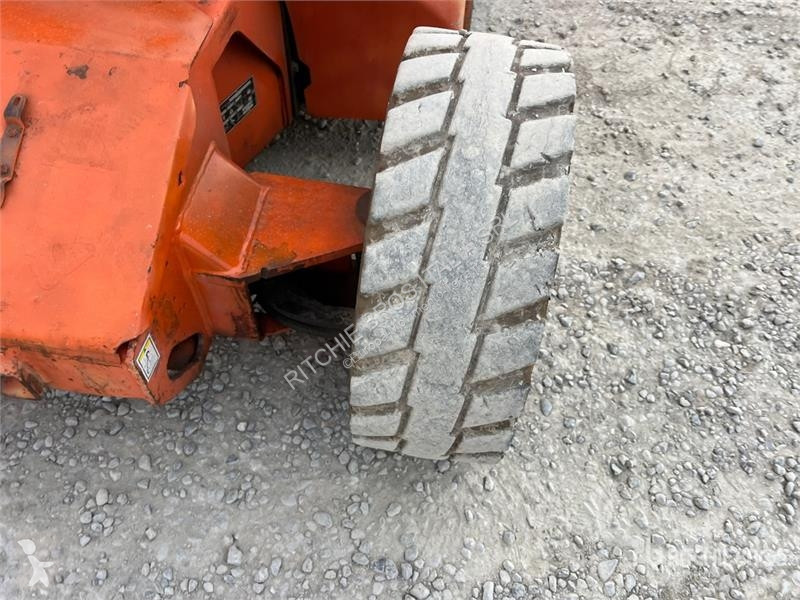 Plataforma elevadora JLG Electric Articulating...