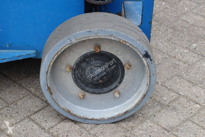 Plataforma elevadora JLG