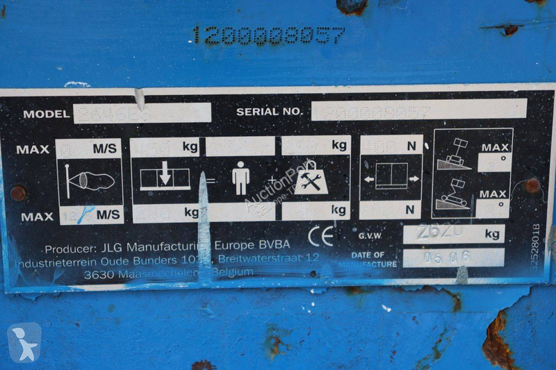 Plataforma elevadora JLG