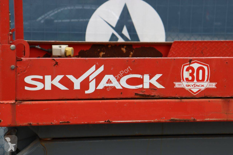 Zwyżka Skyjack SJ4632