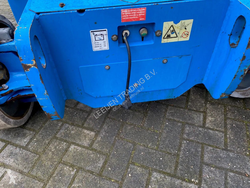 Nacelle Genie electric articulated boomlift,...