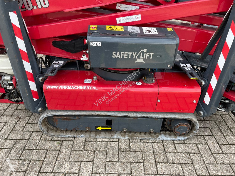 منصة تلسكوبية Hinowa Lightlift 20.10 IIIS