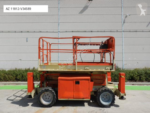 Piattaforma aerea JLG