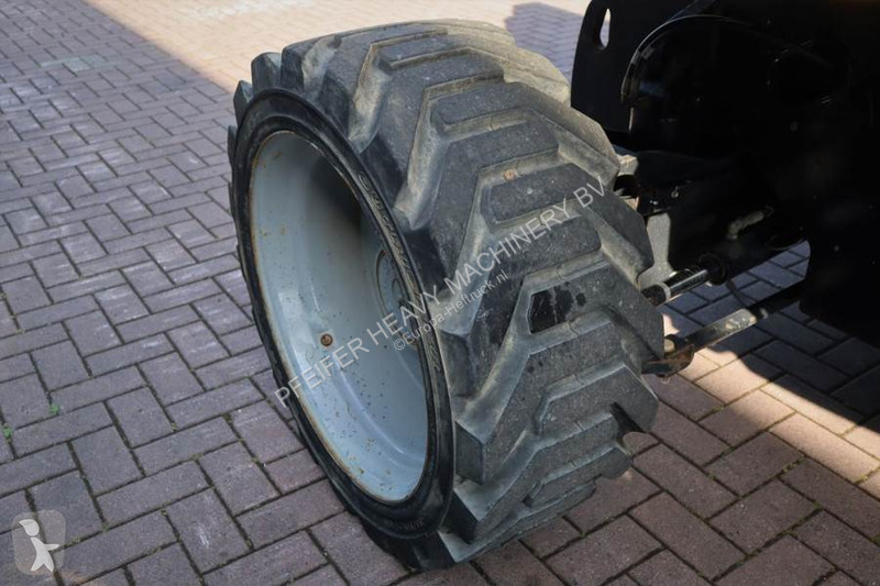 Gondola Genie Z60/37FE Valid Inspection,...