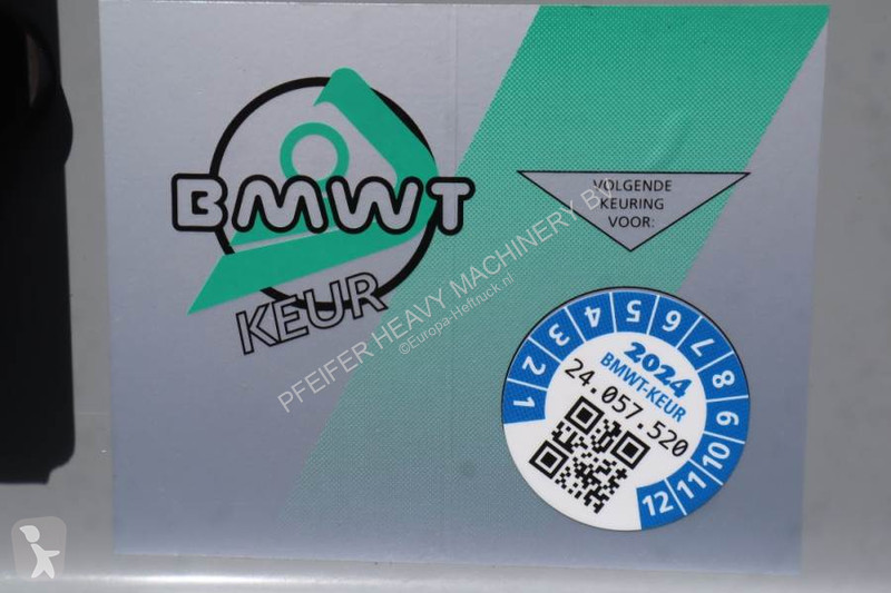 Nacelle Genie XC Trax Valid inspection,...