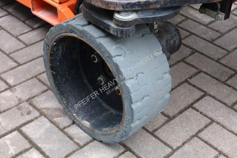 Piattaforma aerea Hollandlift Ecostar HL-9714...