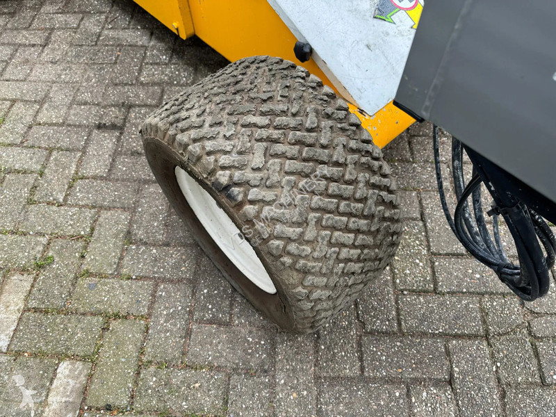 Lift Niftylift HR12NE Hoogwerker Knikarmhoogwerker