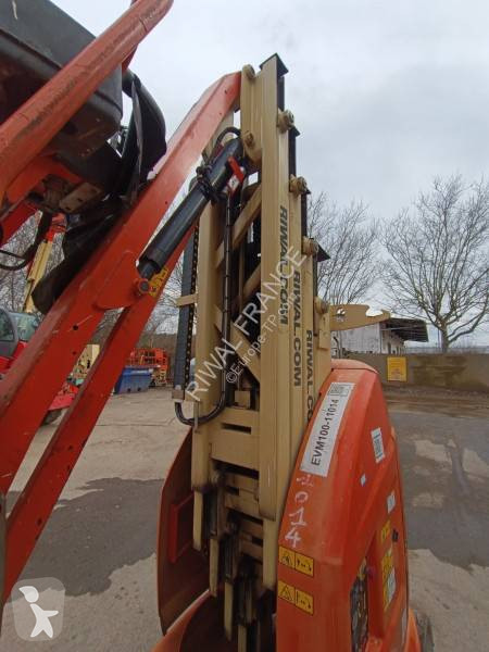 Piattaforma aerea JLG T10E