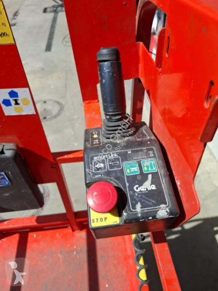 منصة تلسكوبية Genie GS-4047