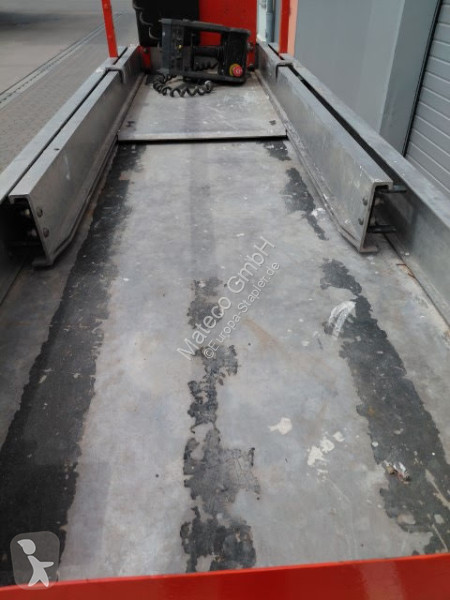 Piattaforma aerea JLG