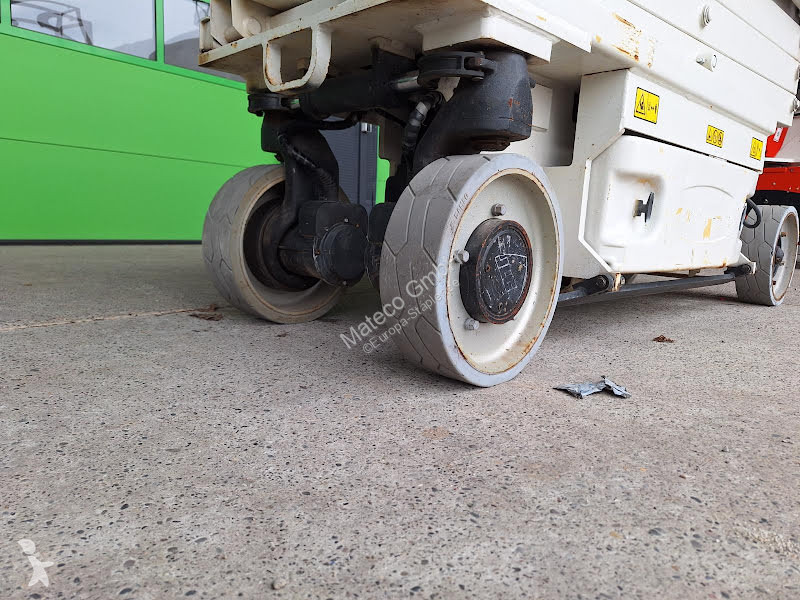 Piattaforma aerea JLG