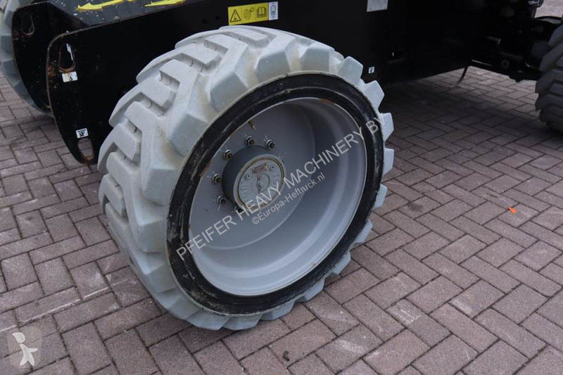 Hoogwerker Genie Z60/37FE Guarantee! Hybrid,...