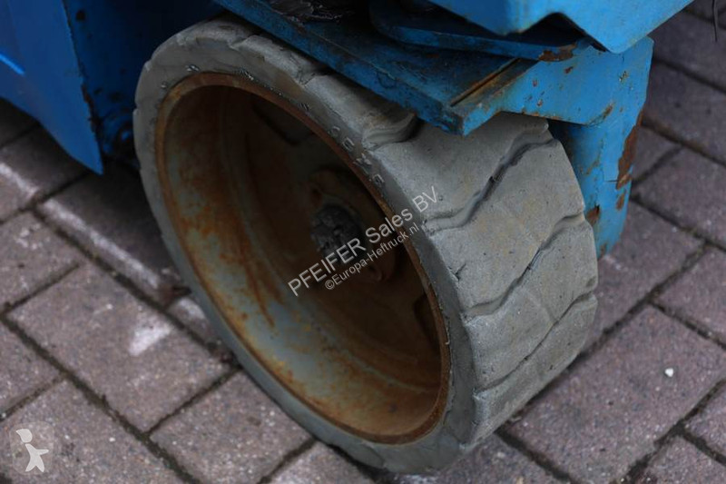 Lift Genie Electric, Working Height 11.75 m,...