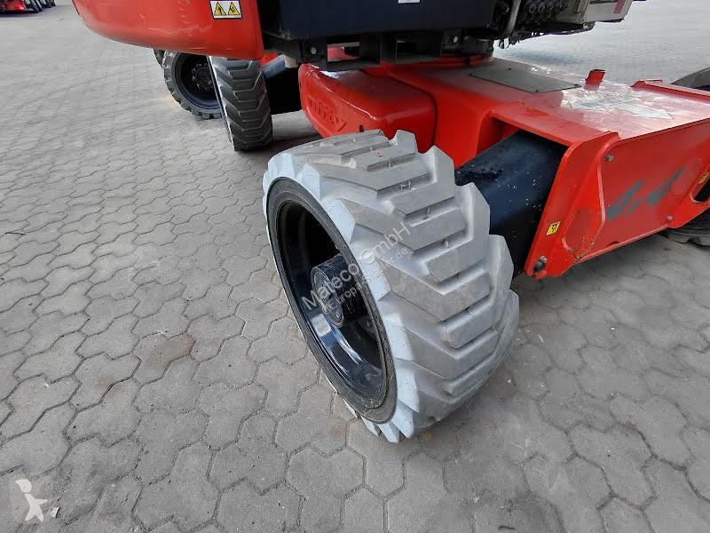 Nacelle Niftylift HR28 HYBRID 4X4