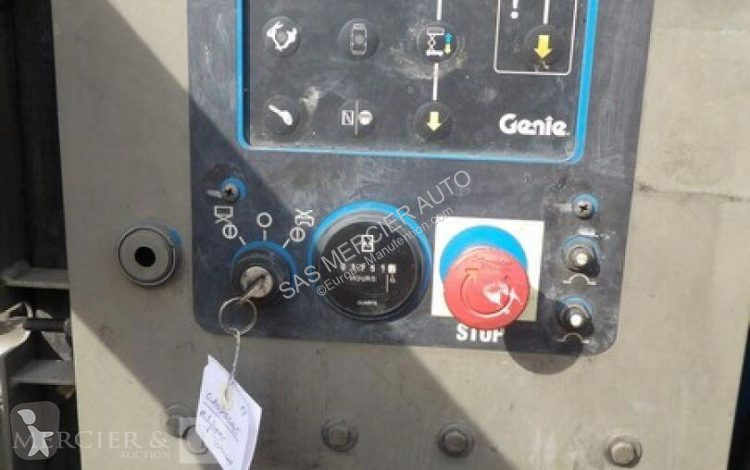 Nacelle Genie plateforme ciseaux automotrice...