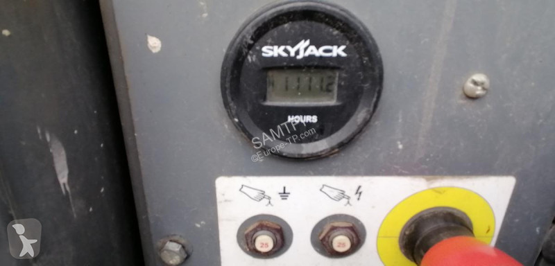 Автовышка Skyjack  SJ 6832 RT