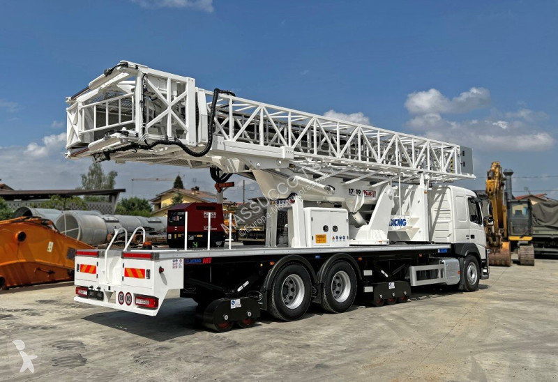 منصة تلسكوبية Volvo FM380 6X4 NEW MODEL