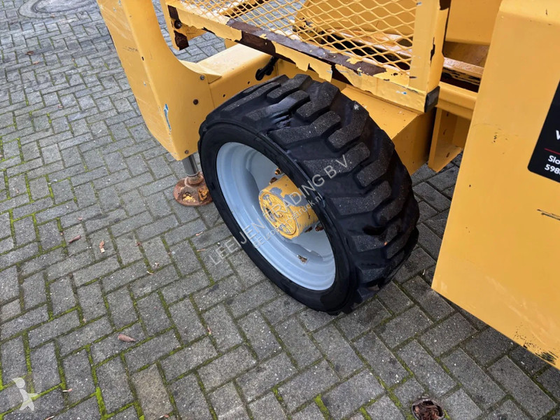 Vysokozdvižná plošina Genie GS-4390...