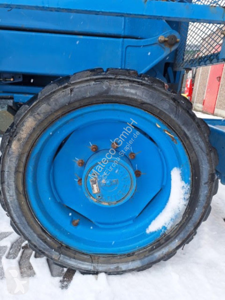 منصة تلسكوبية Genie GS4390