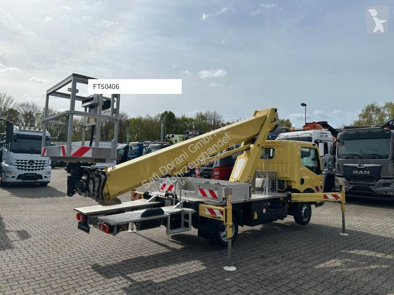 Lift Renault Steiger P260B