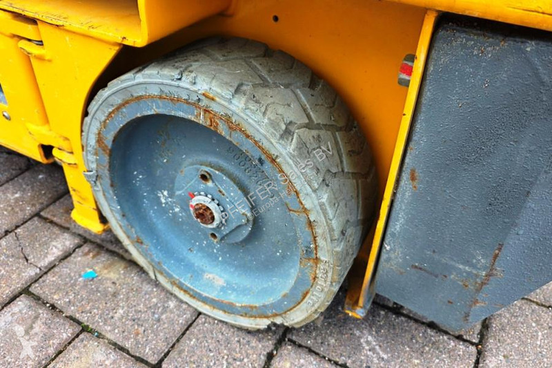 منصة تلسكوبية Haulotte Optimum 8...