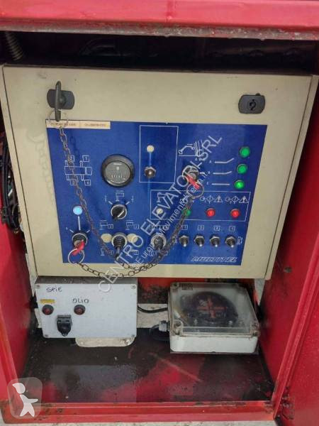 منصة تلسكوبية Multitel J2 361 TA