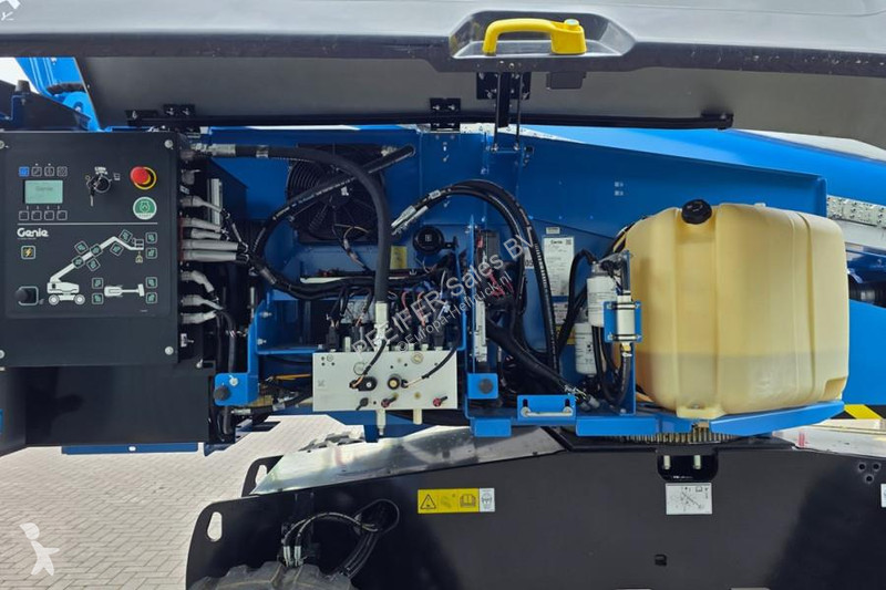 منصة تلسكوبية Genie XC Trax Valid inspection,...