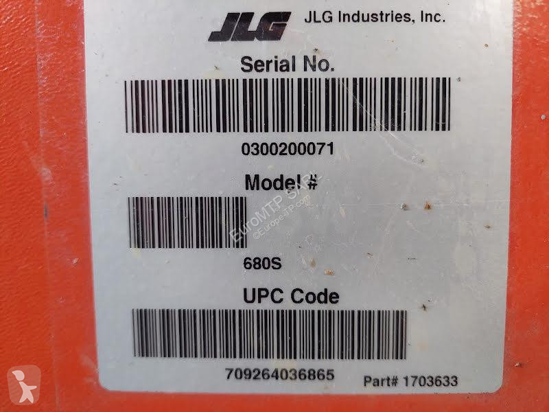 منصة تلسكوبية JLG