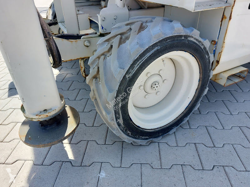 Vysokozdvižná plošina Skyjack SJ6832
