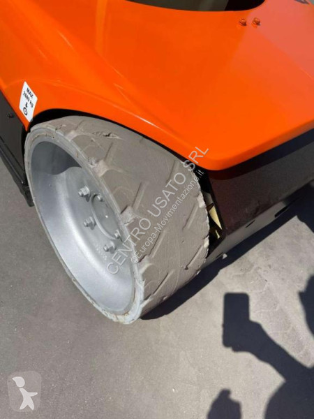 Piattaforma aerea JLG TOUCAN 12E PLUS